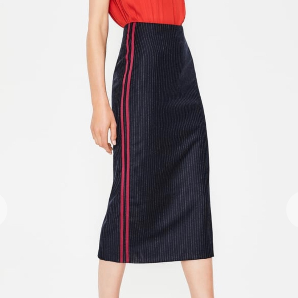 Boden Cresswell pinstripe mid calf pencil skirt with ribbon piping!